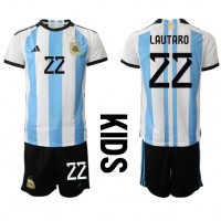 Camiseta Argentina Lautaro Martinez #22 Primera Equipación Replica Mundial 2022 para niños mangas cortas (+ Pantalones cortos)